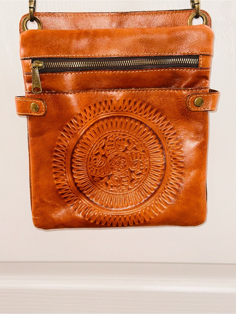 Patricia Nash Leather Crossbody Bag in Warm Cognac
